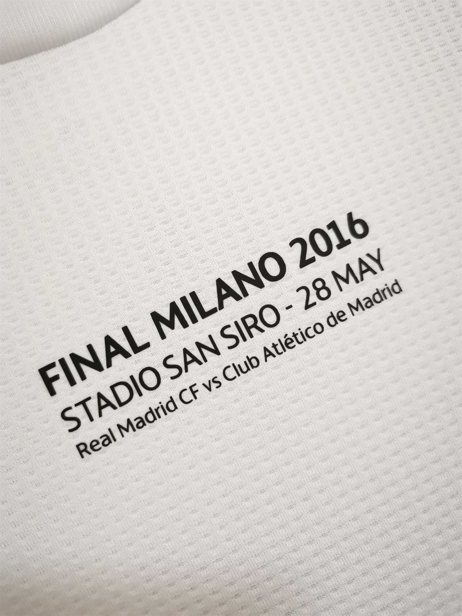 15-16 Real Madrid home Retro white long sleeves