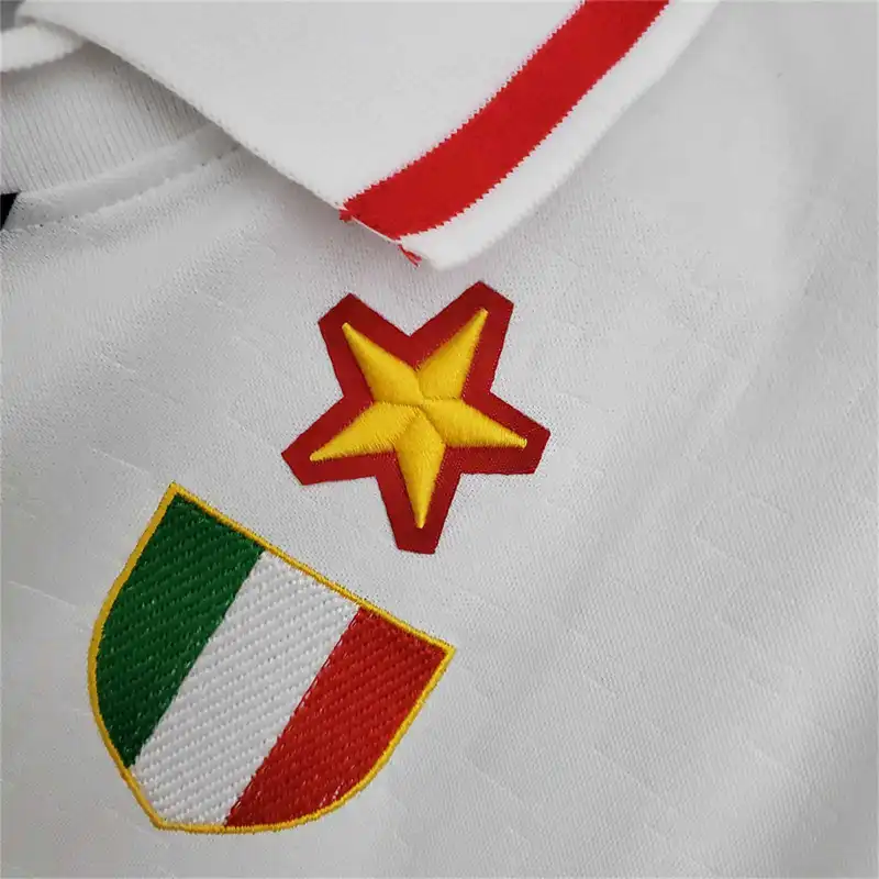 AC Milan BAGGIO #18 Retro Jersey Away 1996/97