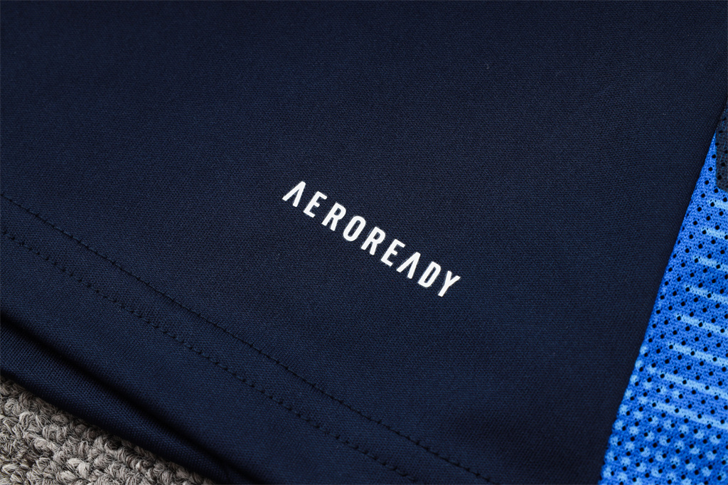 Italy Training Jersey 24/25