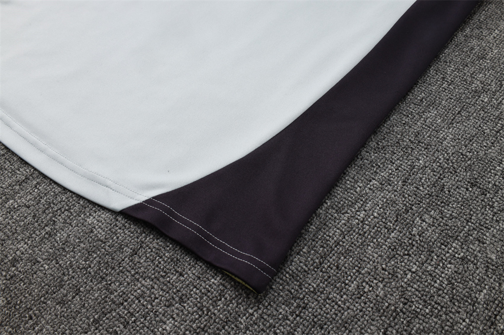 套装 Juventus Training Jacket Suit 24/25