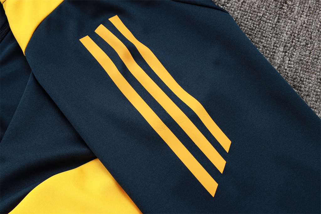 Real Madrid Kids Training Suit 24/25