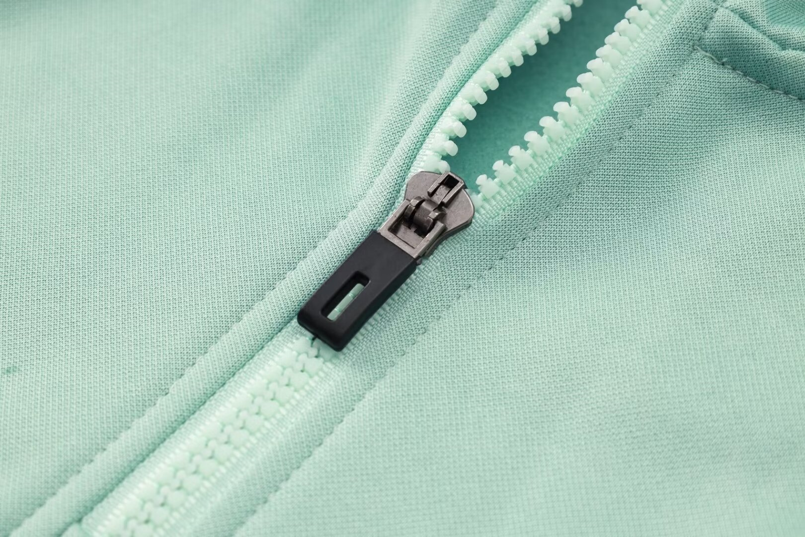 Liverpool Training Suit 24/25