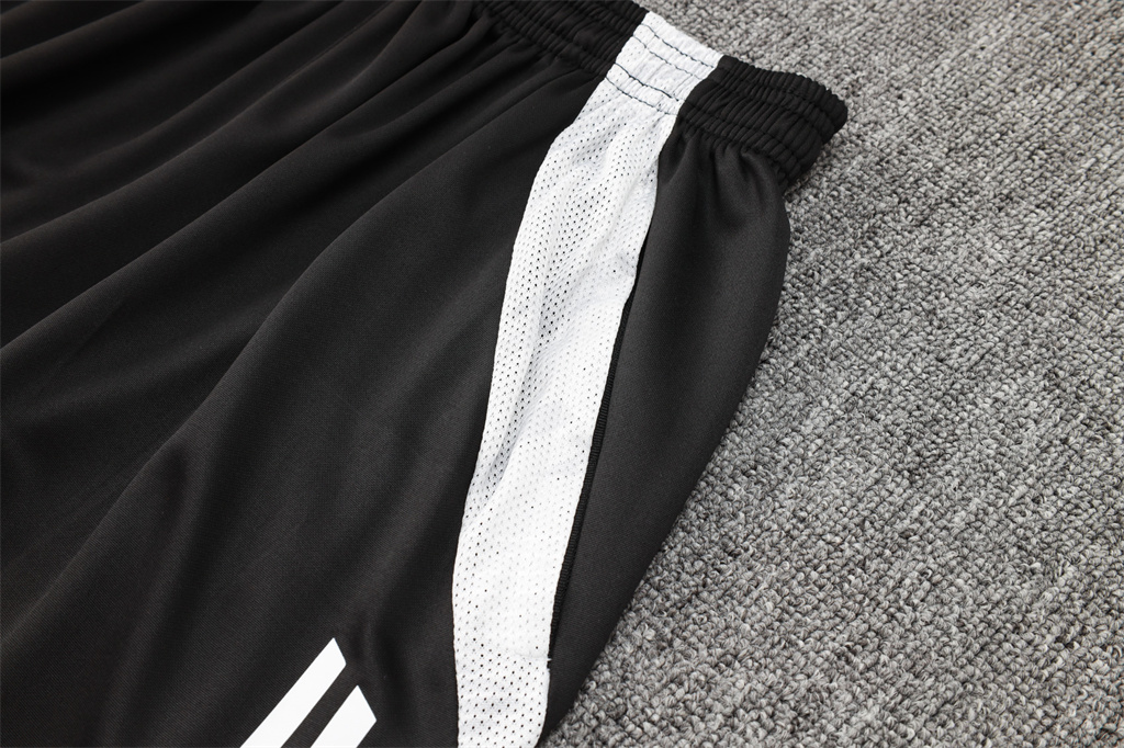 Manchester United Training Jersey 24/25