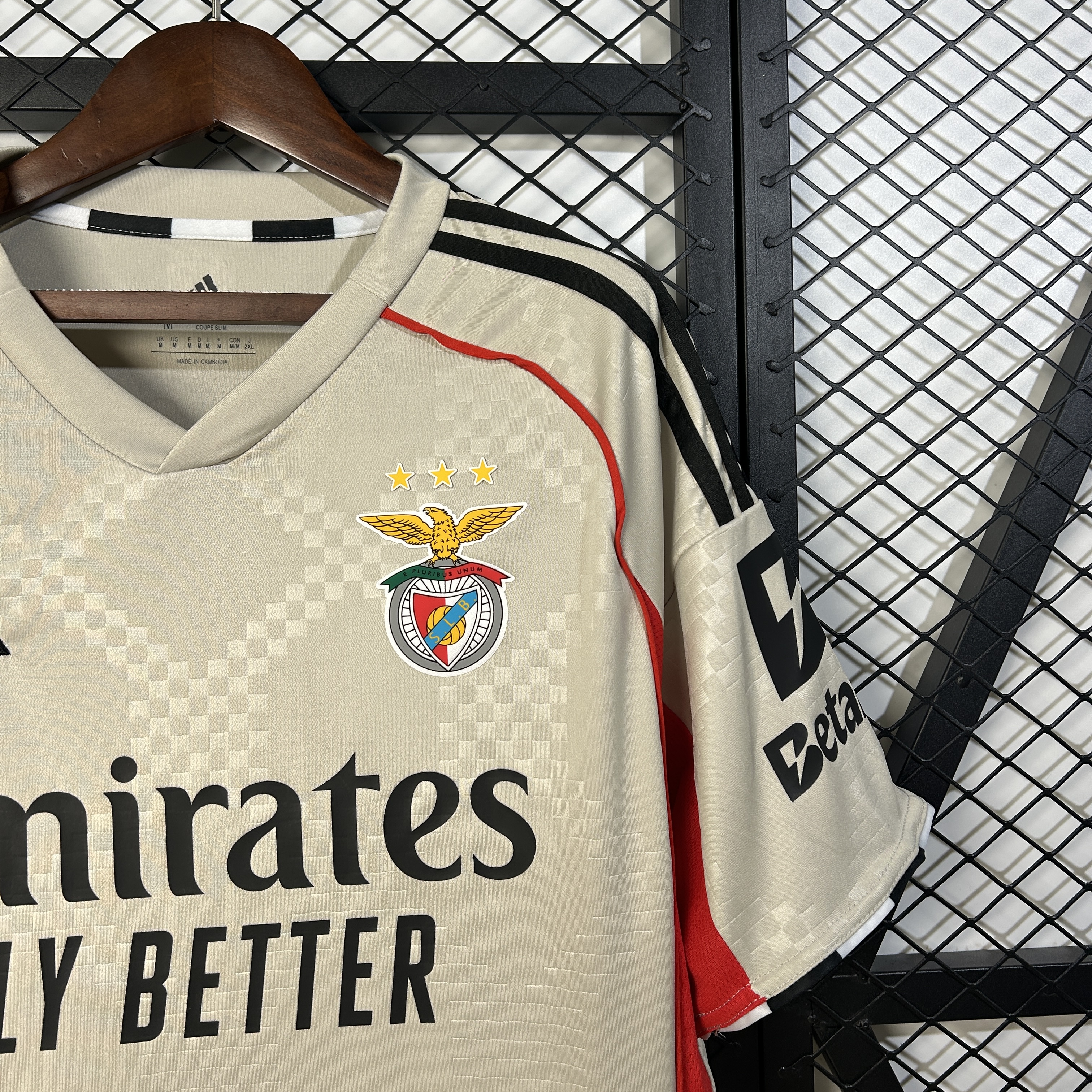 SL Benfica Beige Away Man Jersey 25/26