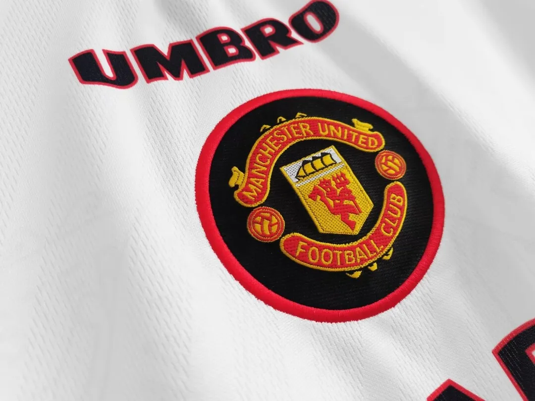 1996/97 Manchester United Retro Jersey Away