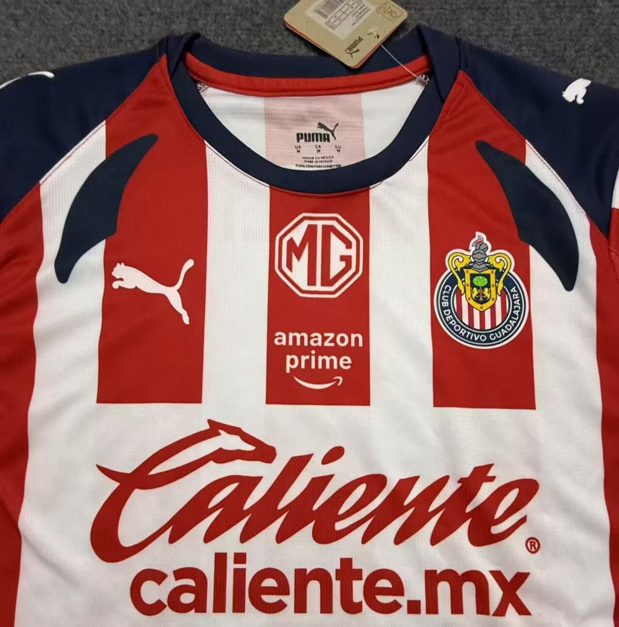 Guadalajara Home Man Jersey 25/26