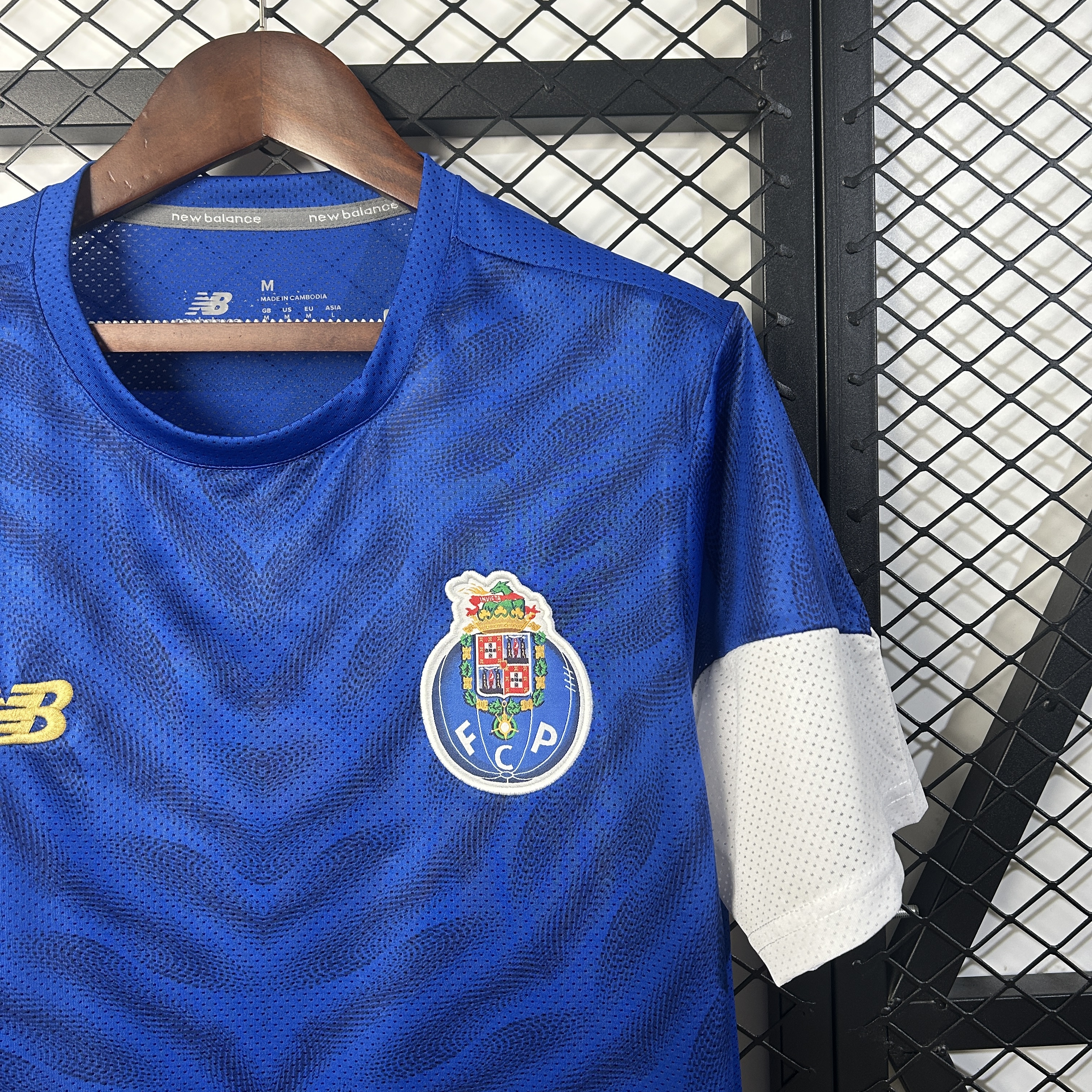 FC Porto Training Man Jersey 25/26