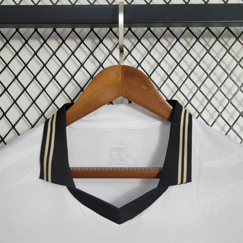 Valencia  2023/24 Jersey Home