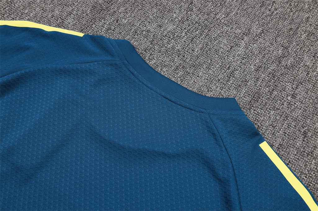 Juventus Training Short Sleeve jersey 25/26