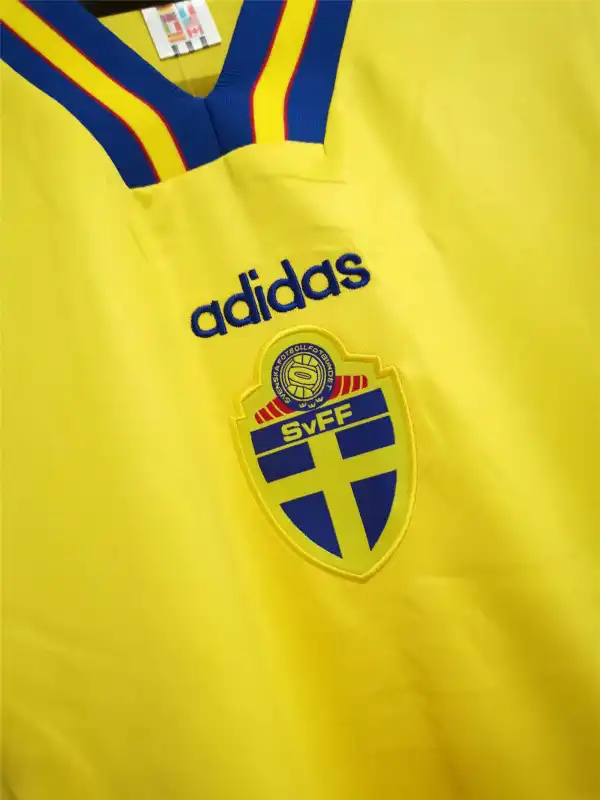 Sweden 1994 Retro Jersey Home