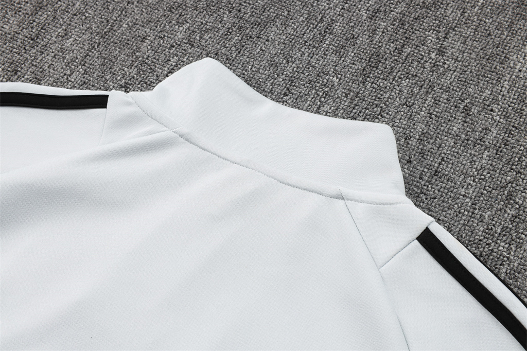 Juventus Training Jacket 24/25