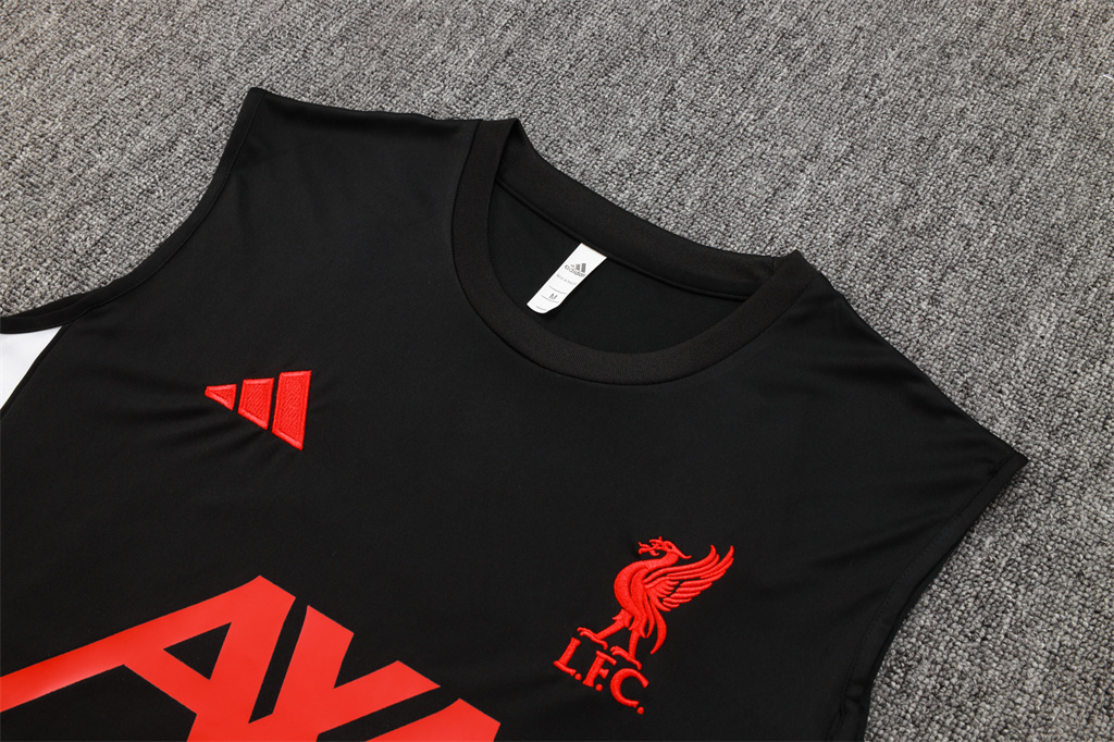 Liverpool Training Jersey 25/26