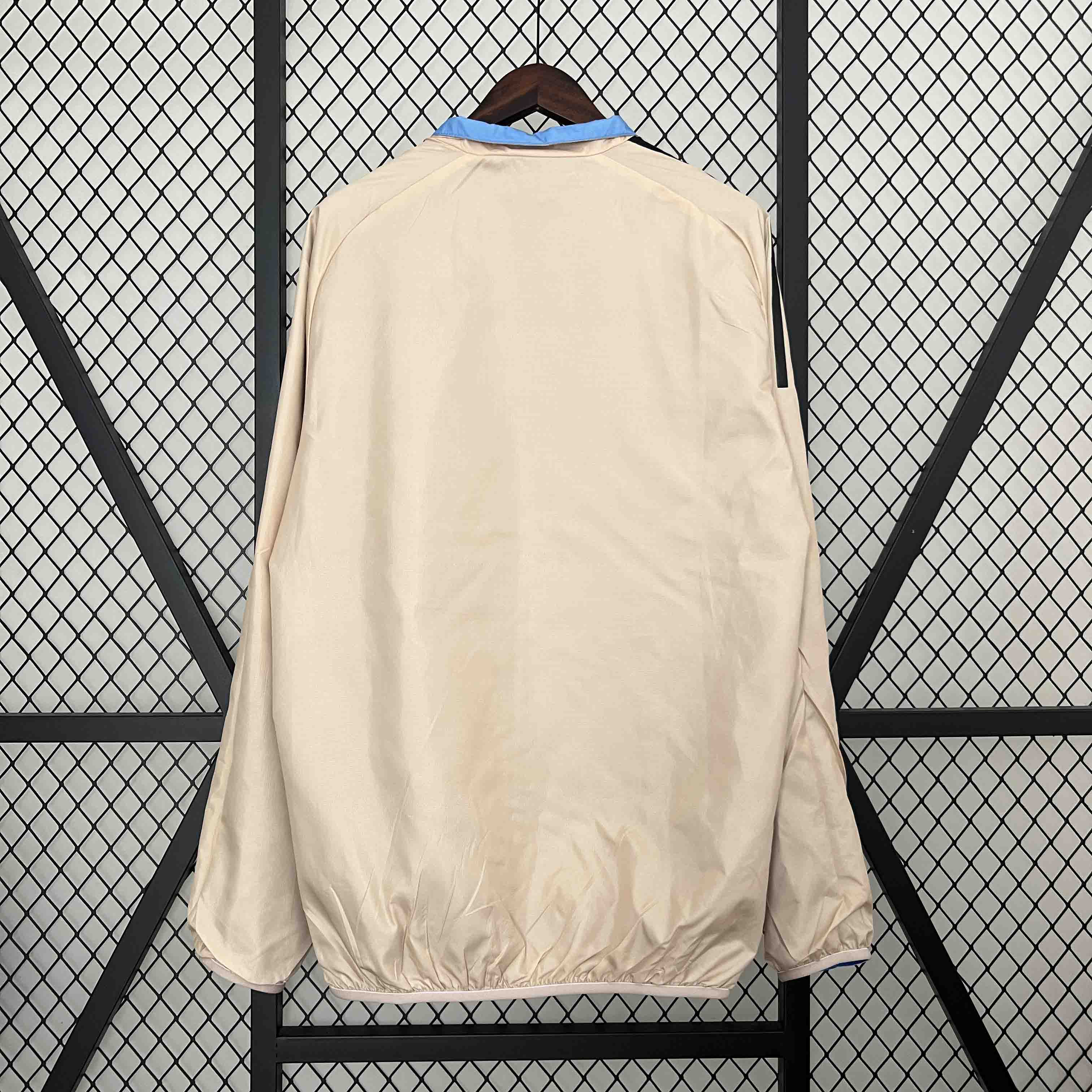 Windbreaker Real Madrid sided style