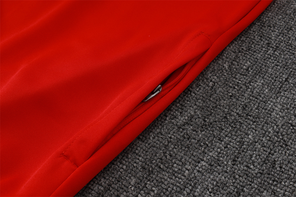 Manchester United Training Jacket 25/26