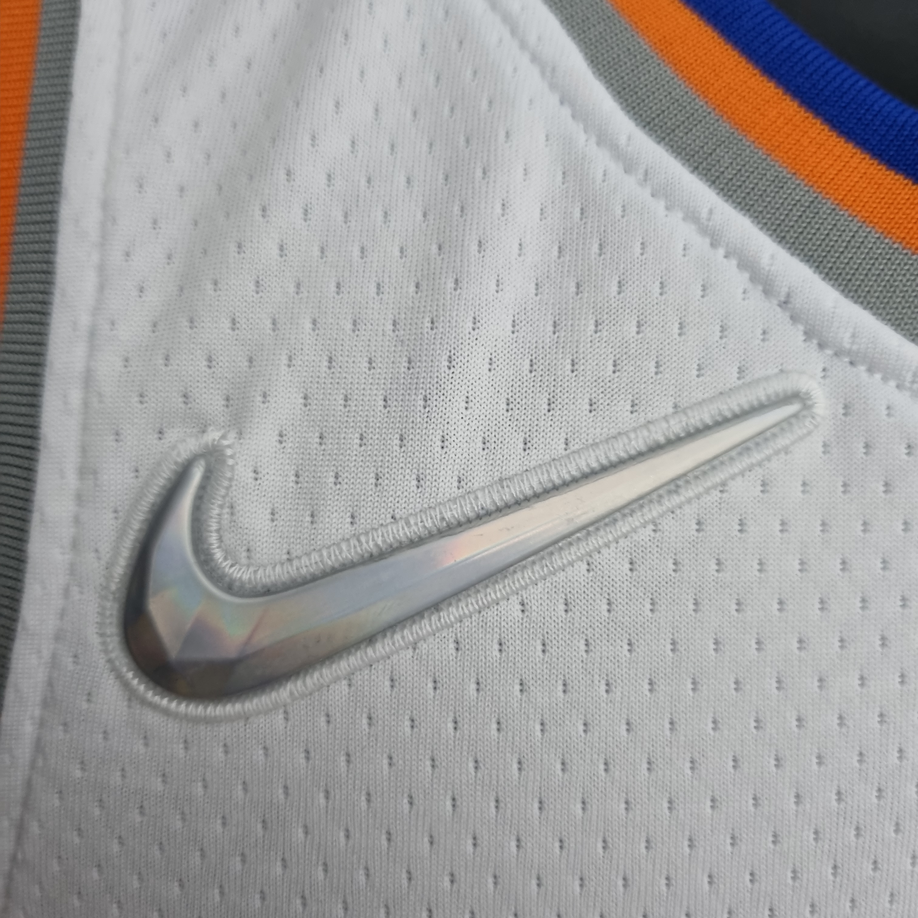 Carmelo Anthony New York Knicks 75th Anniversary Swingman Jersey White