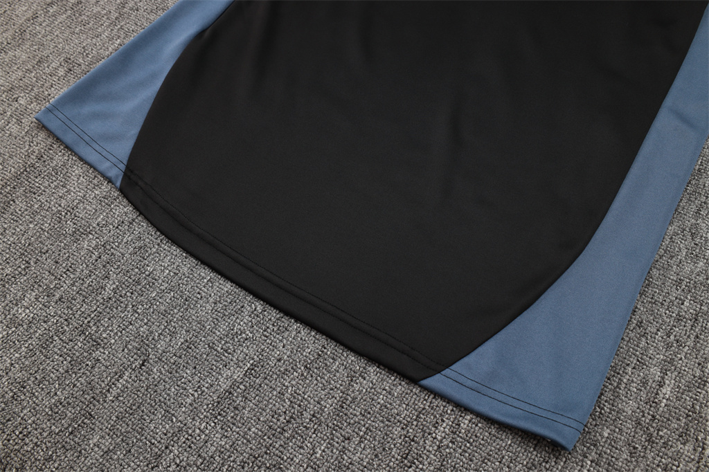 Manchester United Training Jersey Suit 24/25