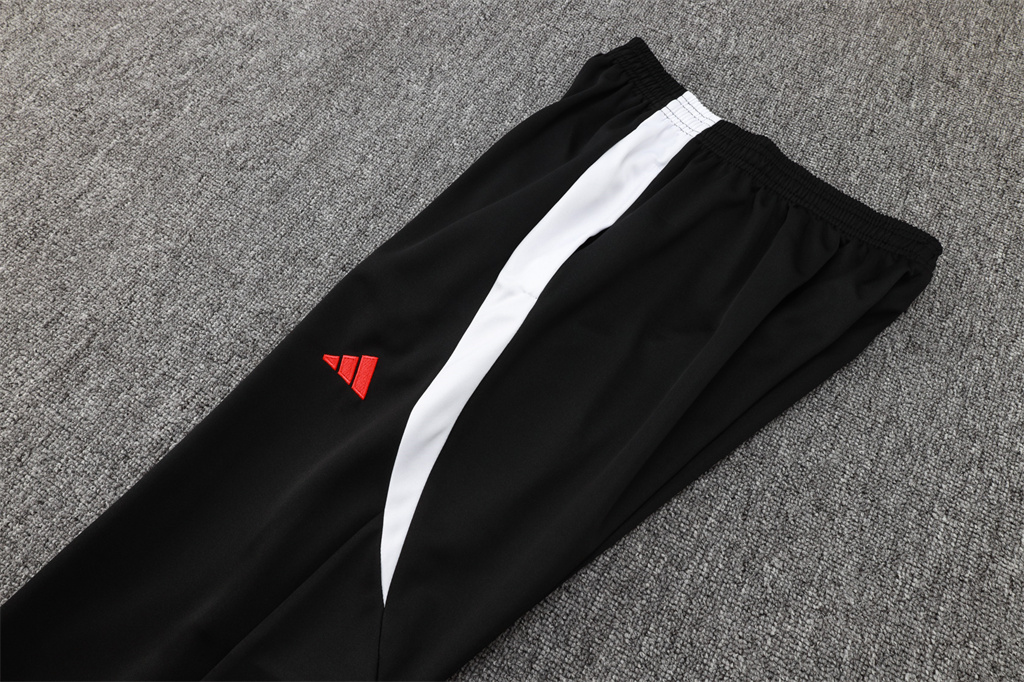 Manchester United Training Jacket 24/25