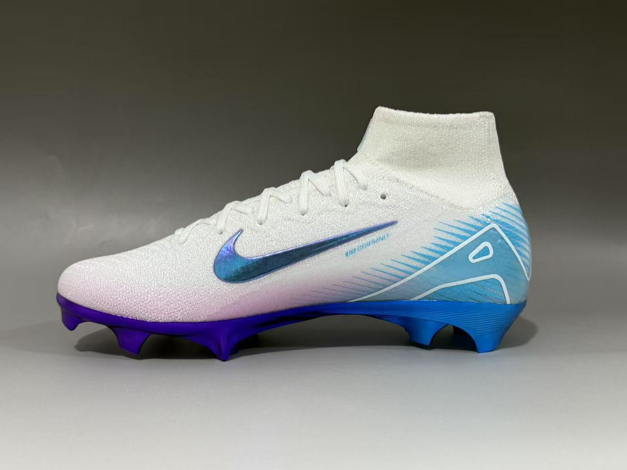 Assassin's 16th generation high top with built-in full air cushion waterproof knitted FG Football shoes