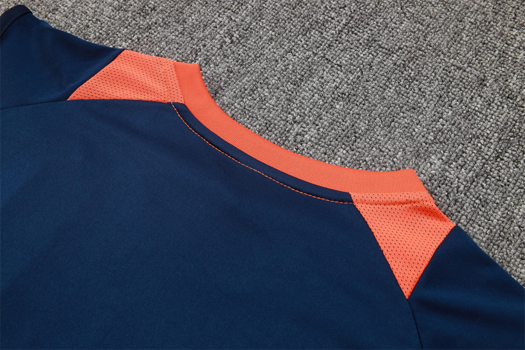 Manchester United Training Jersey 24/25