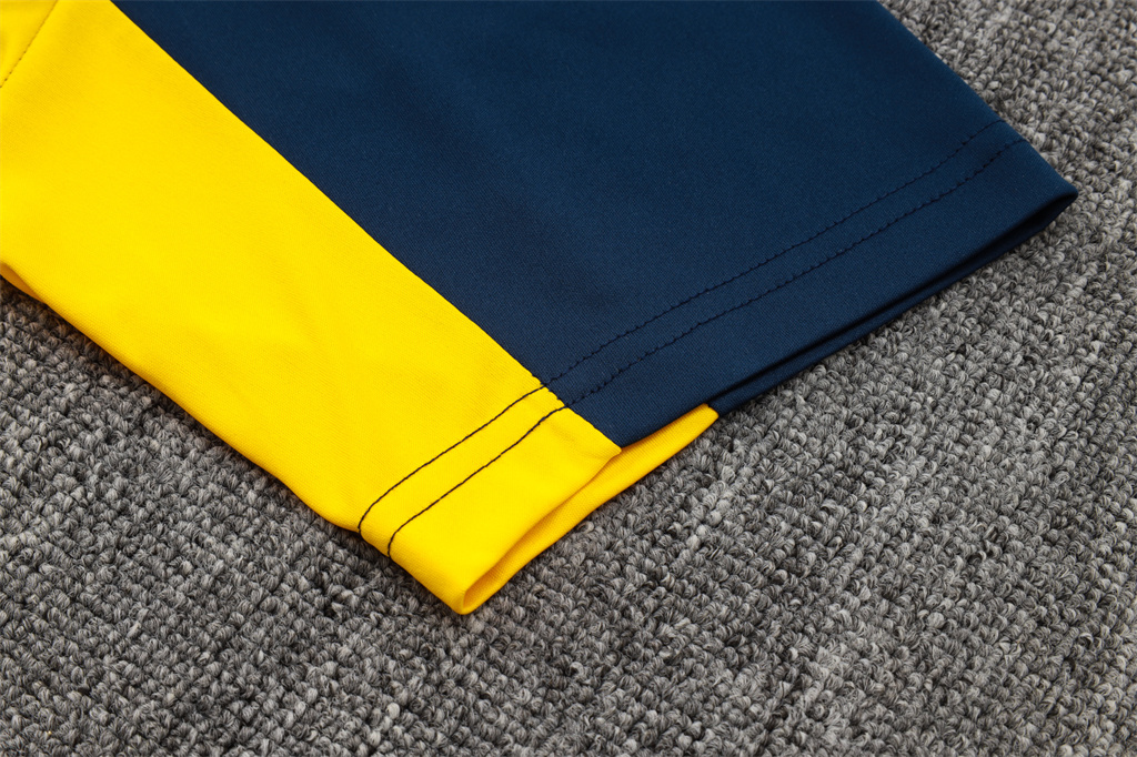 Real Madrid Training Short sleeve Suit 24/25