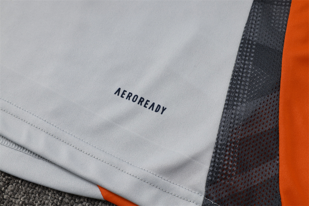 SL Benfica Training Jersey 24/25