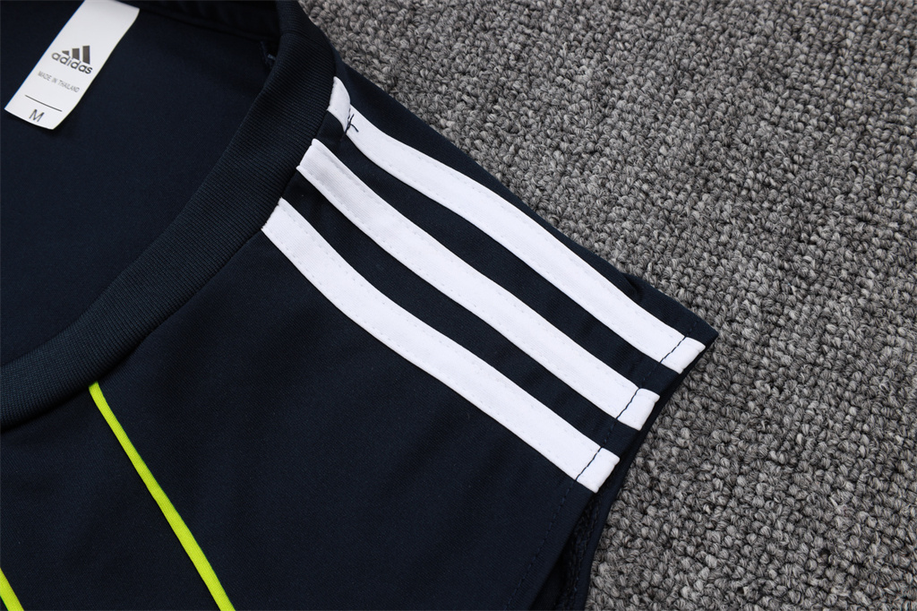 Real Madrid Training Jersey 25/26