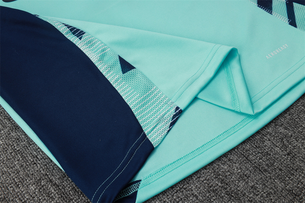 Manchester United Training Jersey Suit 24/25