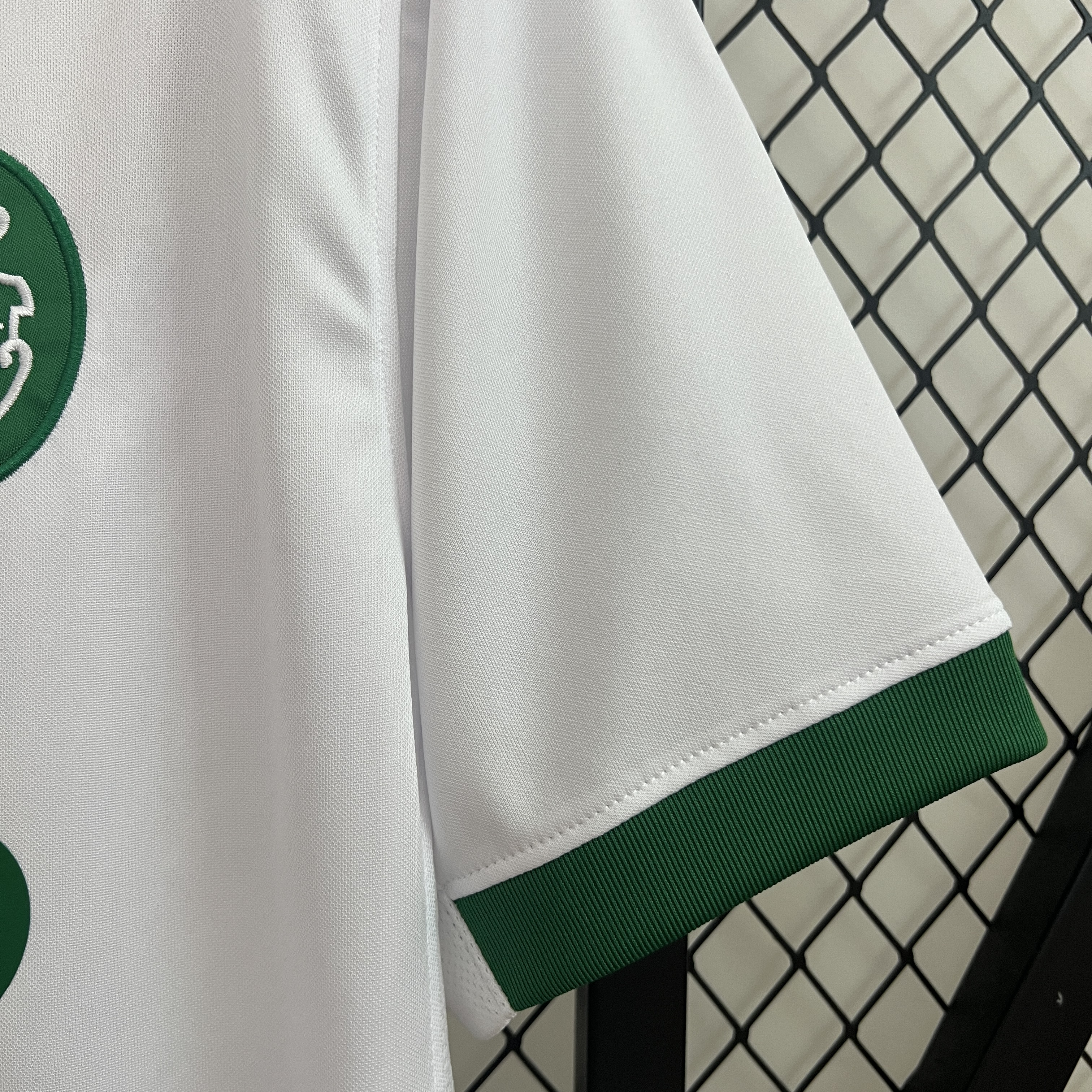 Sporting Lisbon Away Man Jersey 24/25