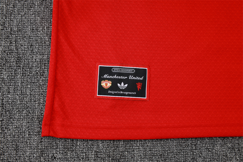Manchester United Training Short sleeve Jersey 25/26
