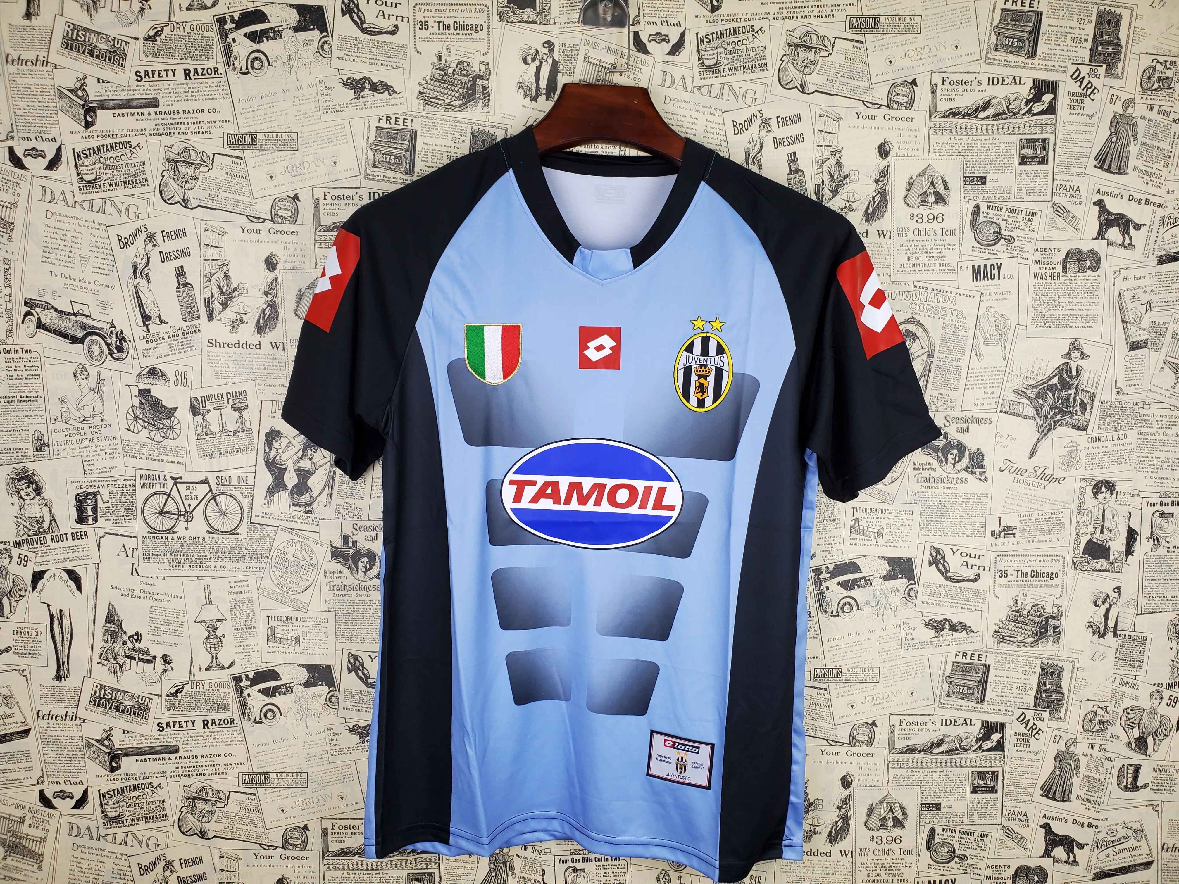 2002-03  Juventus Retro Jersey Goalkeeper Grey