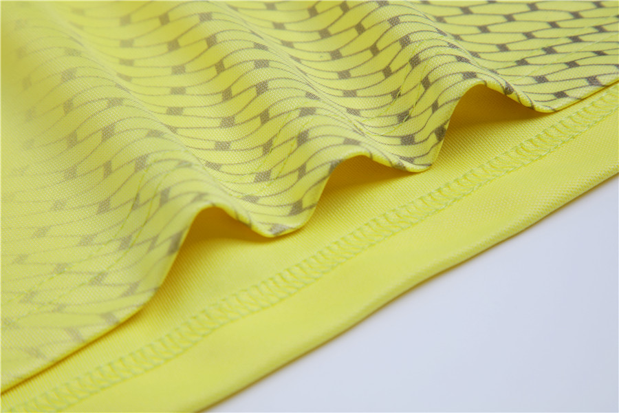 Liverpool Away Retro Jersey 04/05