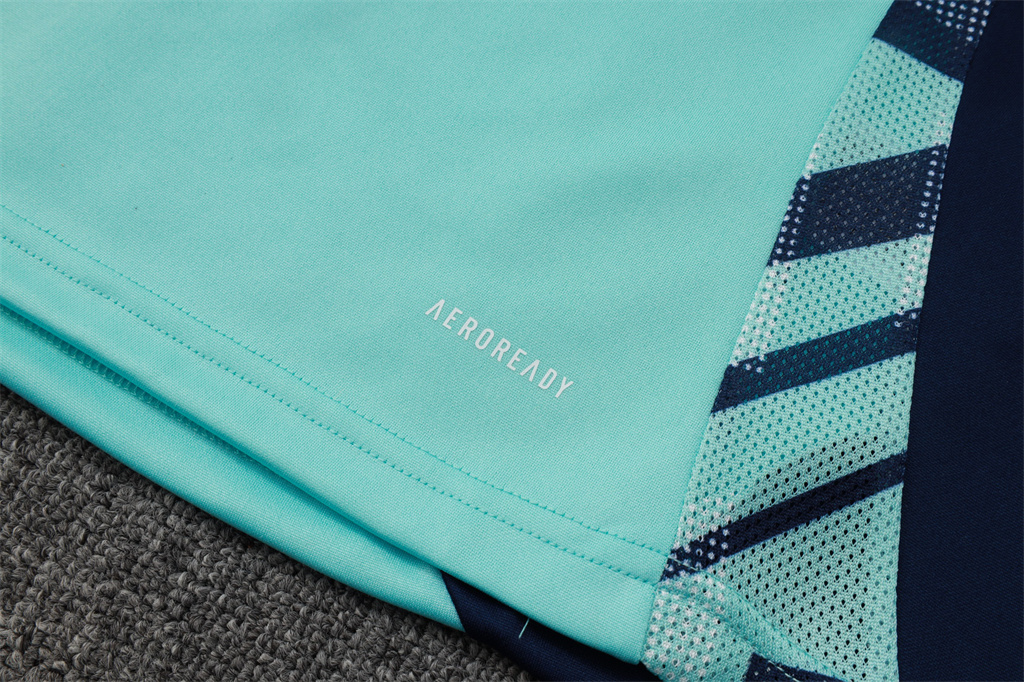 Manchester United Kids Training Suit 24/25