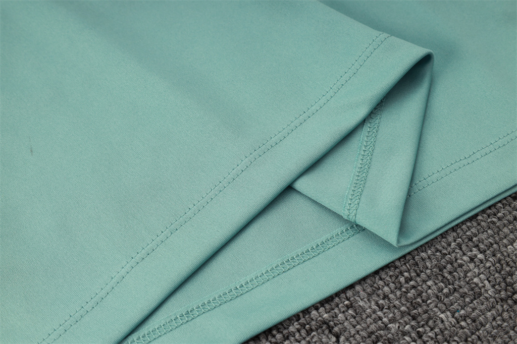 Liverpool Training Jersey 24/25