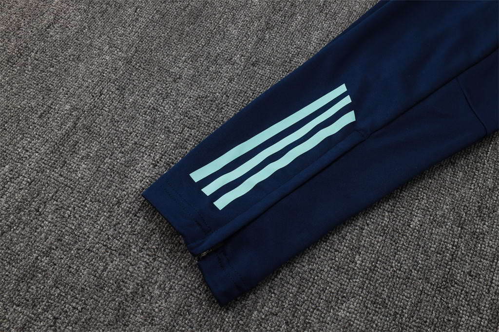 Manchester United Training Jersey Suit 24/25