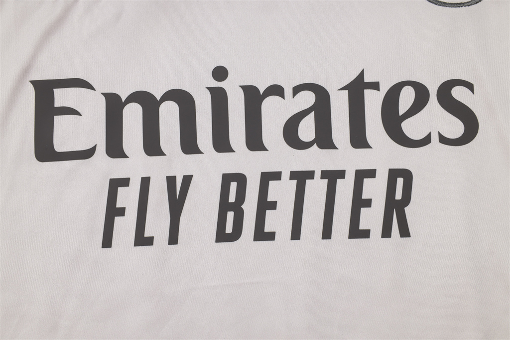 Real Madrid Training Jersey 24/25