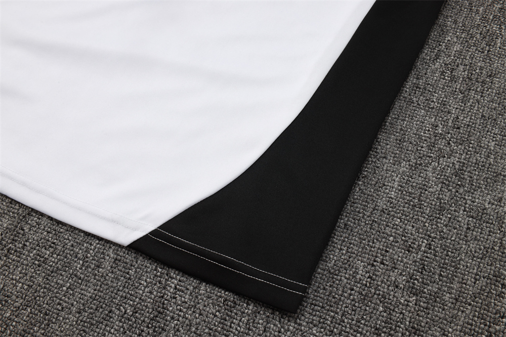 Liverpool Training Jersey Suit 25/26