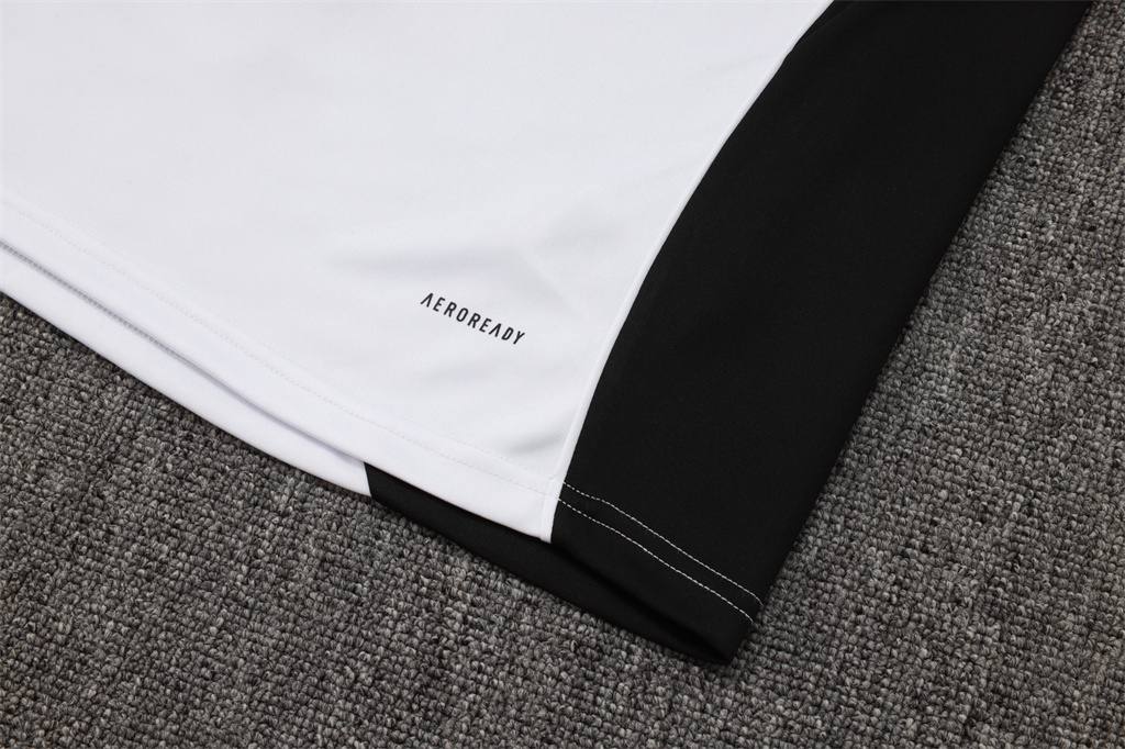 Liverpool Training Jersey Suit 25/26