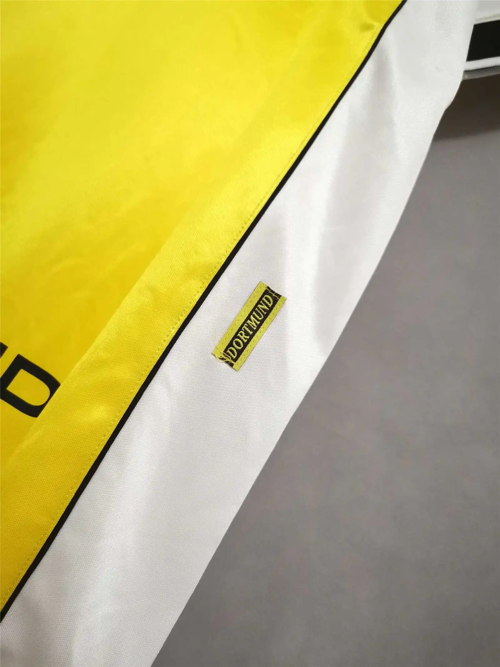 98-99 Borussia Dortmund Retro Jersey Home