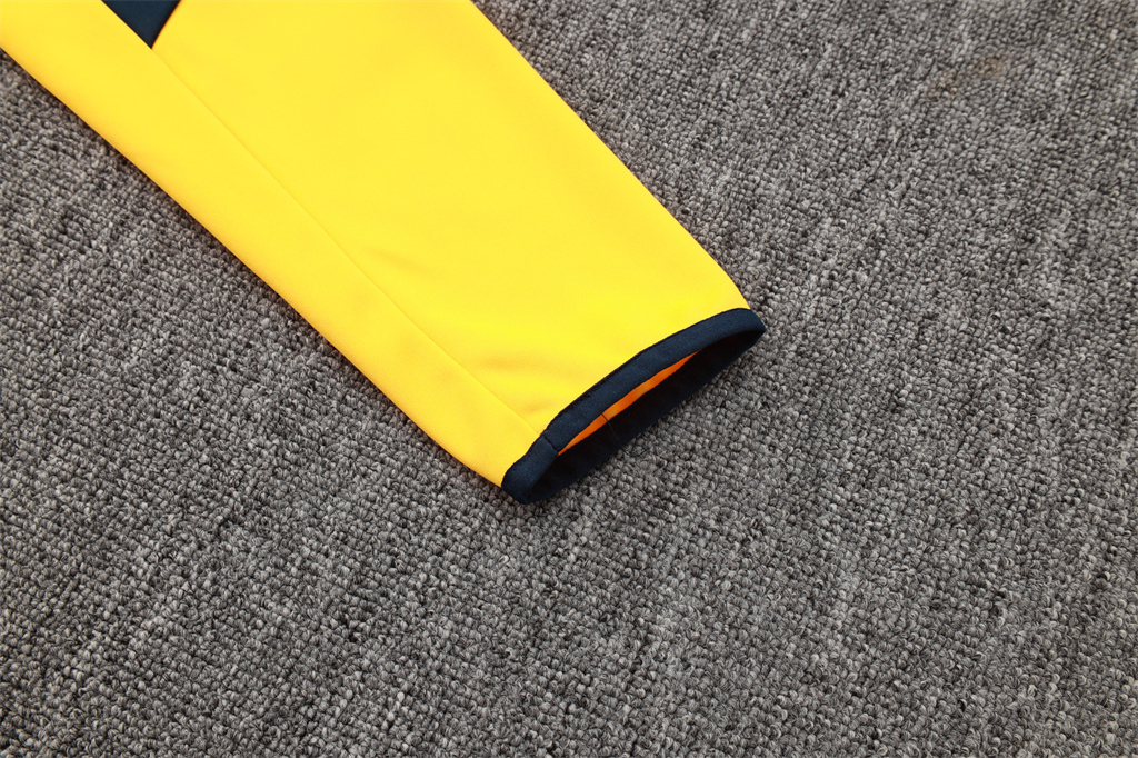 Real Madrid Kids Training Suit 24/25