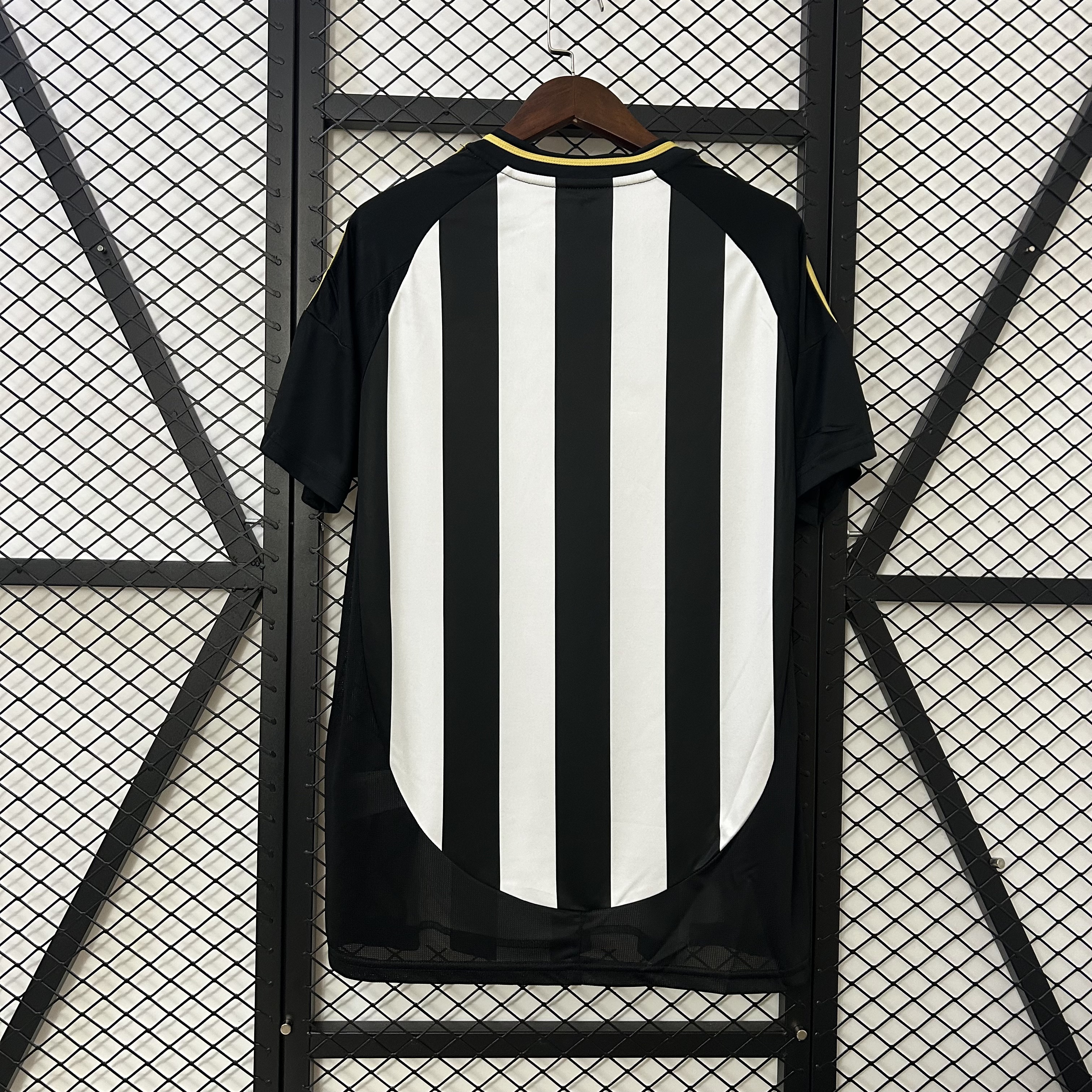 Mineiro Athletic Home Man Jersey 25/26
