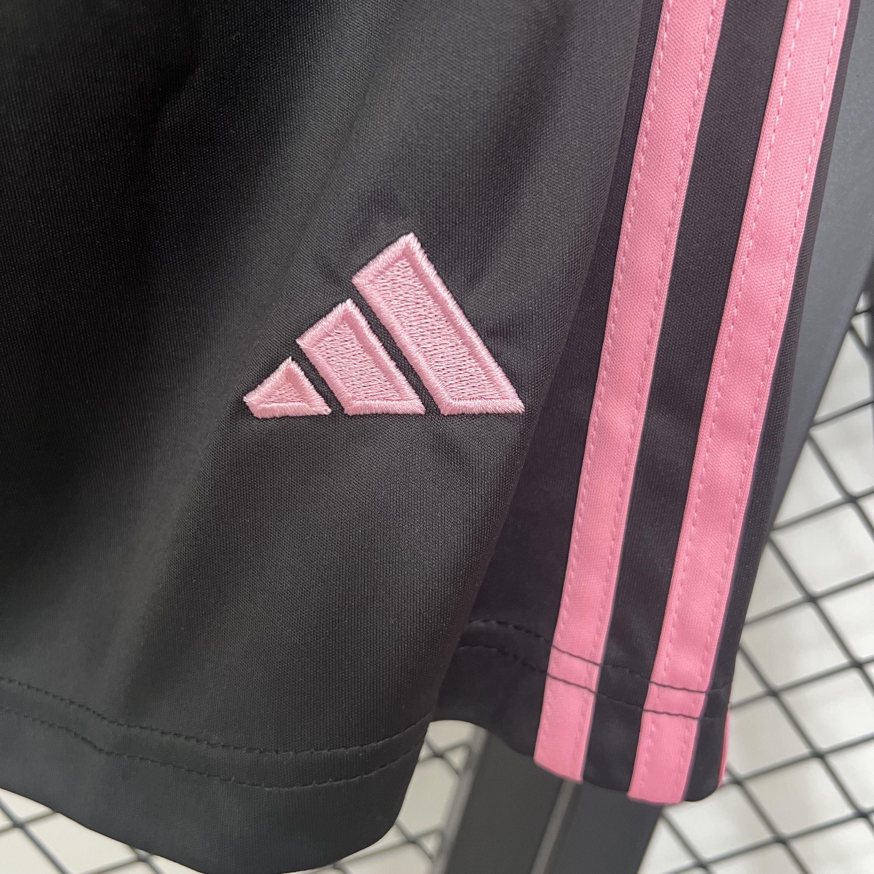 Juventus Home Shorts 25/26