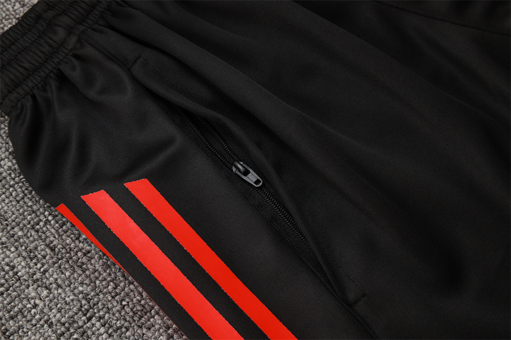 Liverpool Training Jersey 25/26