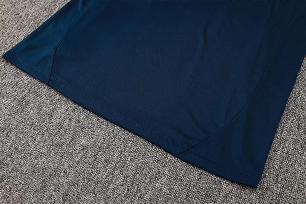 Juventus Training Short Sleeve Suit 24/25