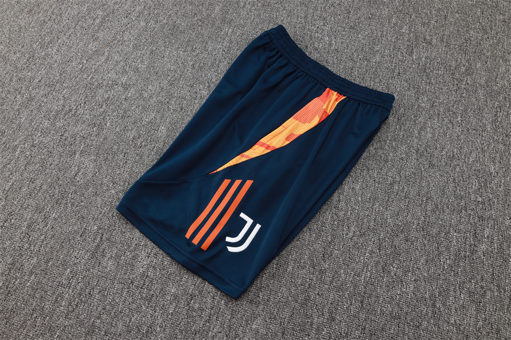 Juventus Training Short Sleeve Suit 24/25