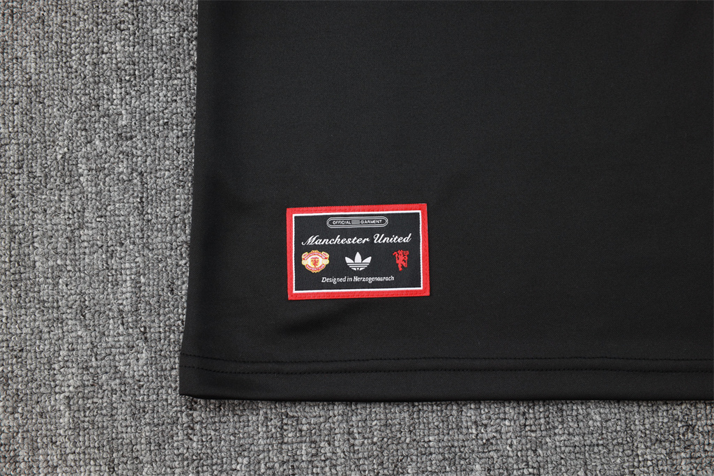 Manchester United Training Jersey Suit 25/26