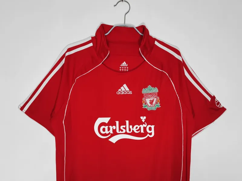 06-07 Liverpool Retro Jersey Home