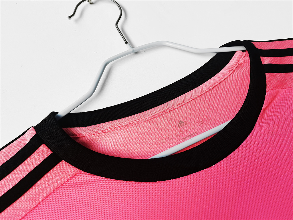 Juventus Away Long Sleeve Retro Jersey 2015/16