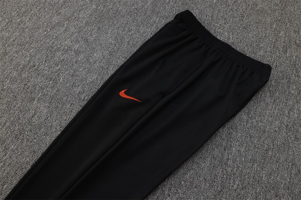 Liverpool Training Jacket 24/25