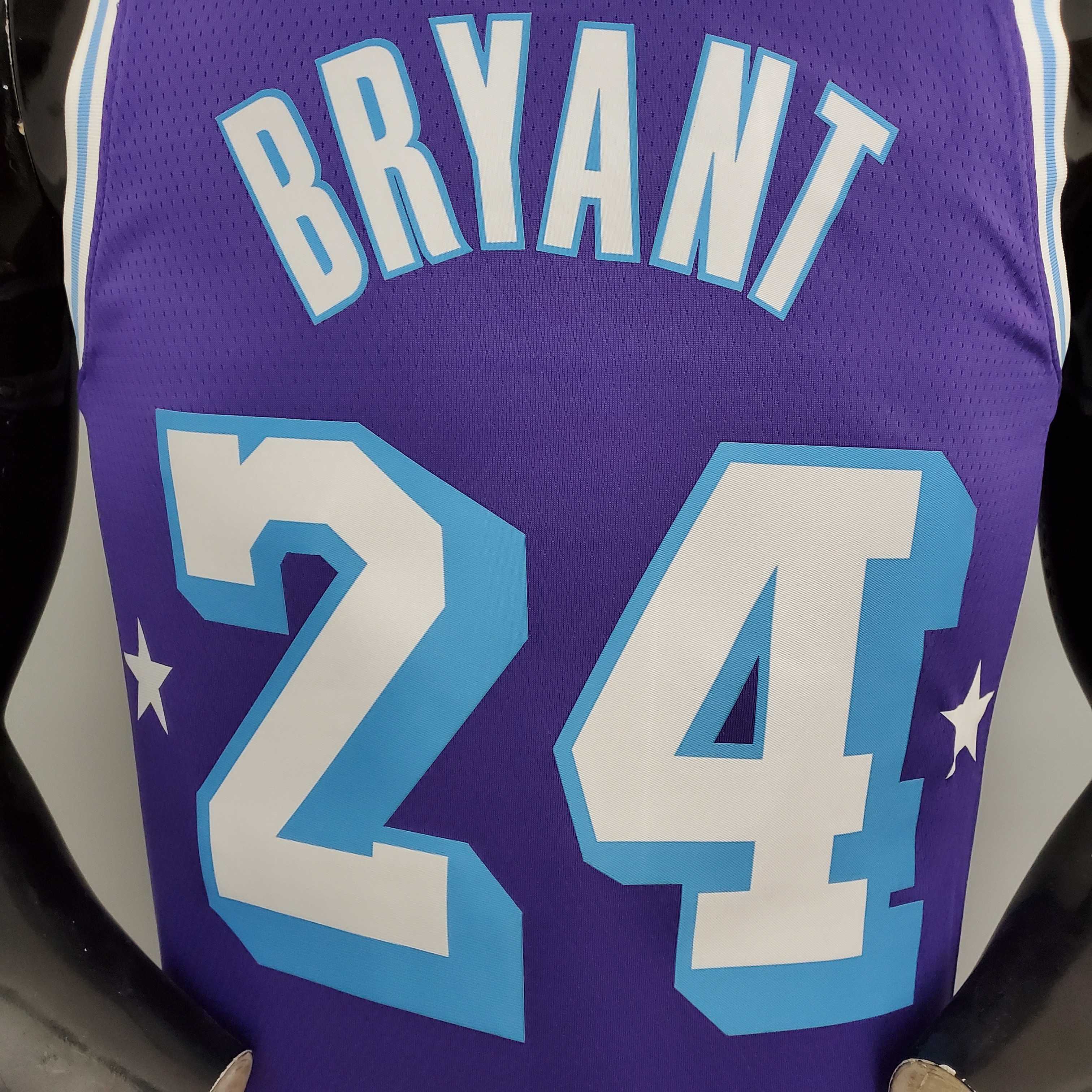 Kobe Bryant Los Angeles Lakers 2021/22 City Edition Swingman Jersey Purple
