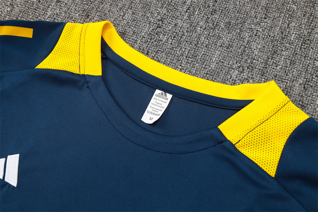 Real Madrid Training Short sleeve Suit 24/25